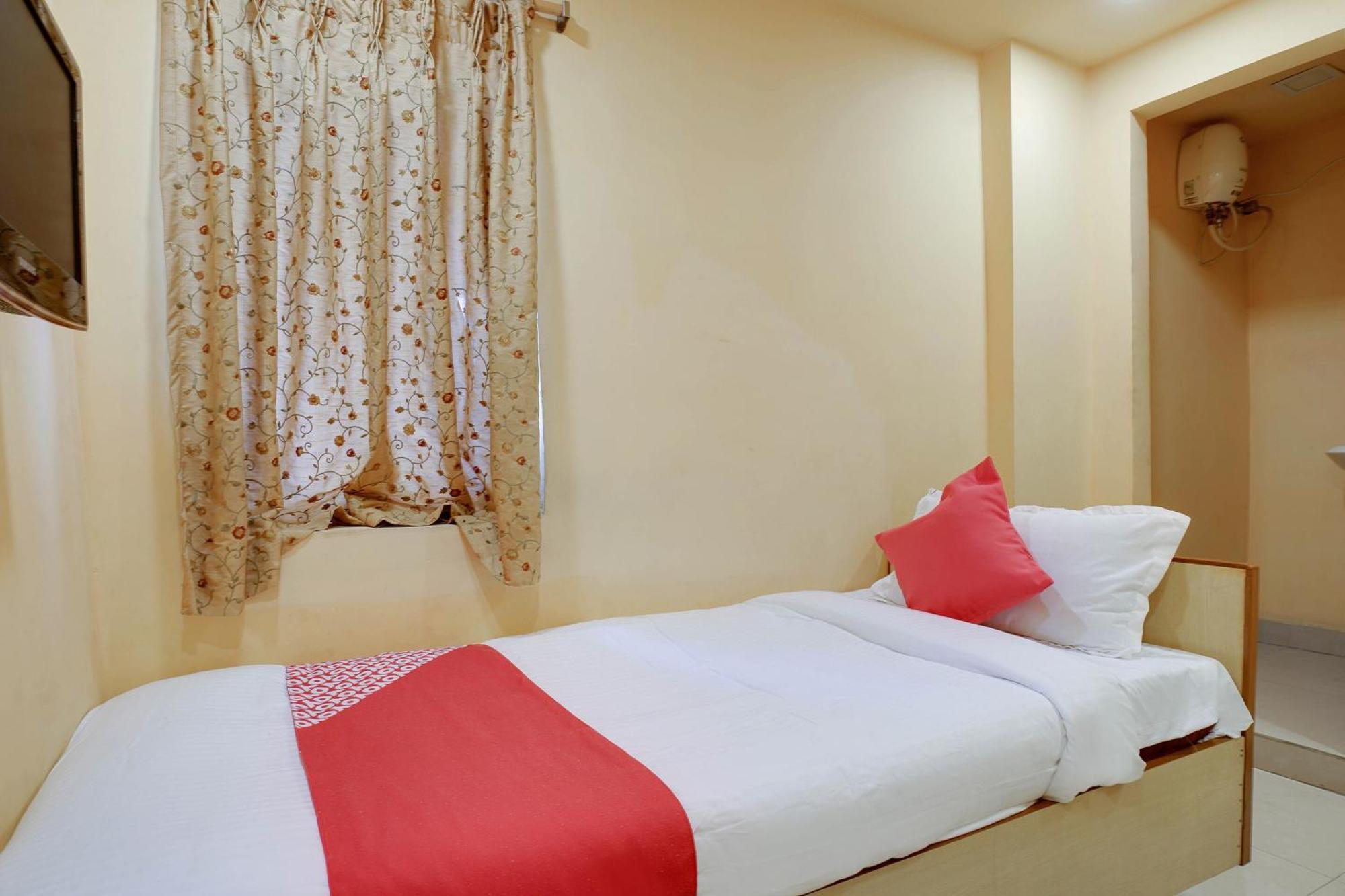 Hotel O Shanta Residency Lodge Sururnagar Exterior foto